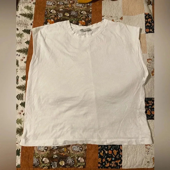 Zara Tops - Zara White Muscle Shirt
